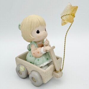 1999 Precious Moments Wishing You A World Of Peace Wagon Star Figurine C0119